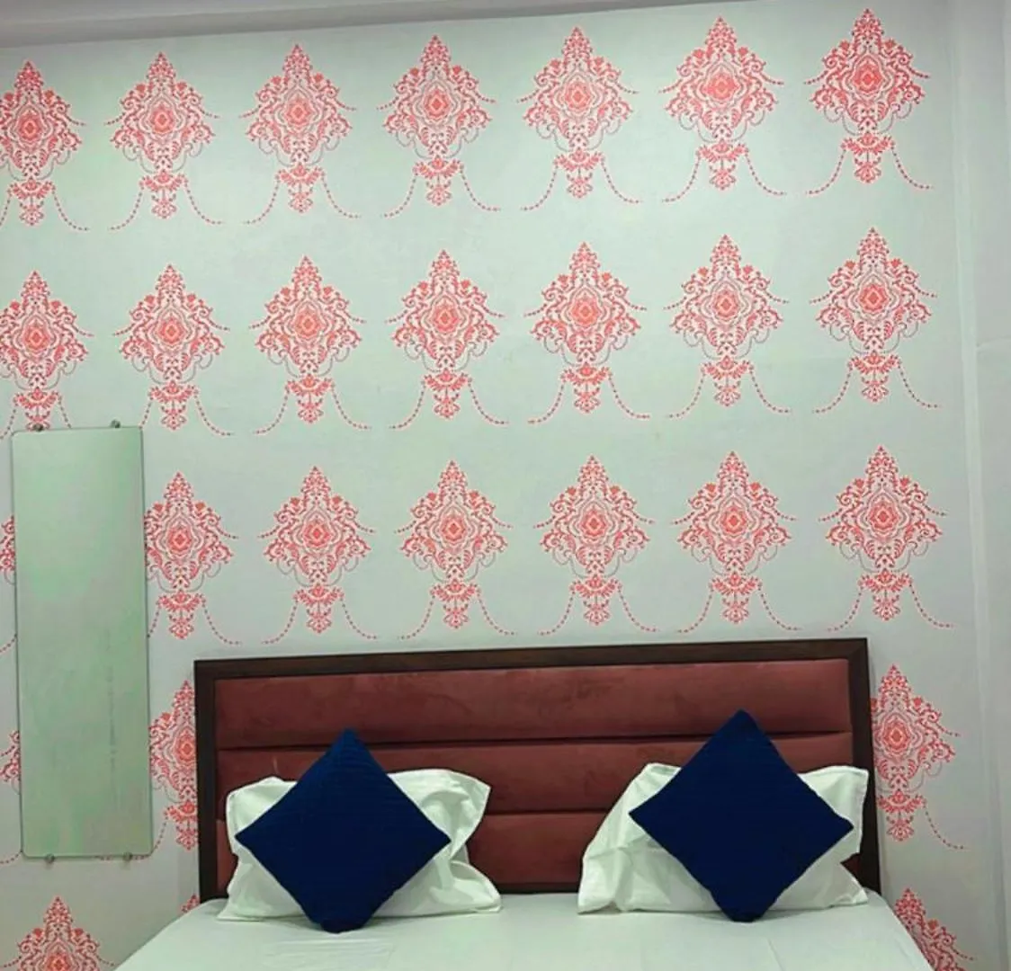 Shree Radhe Shyam Homestay - Walkable Distance To Sri Kashi Vishwanath Temple And Ganga Aarti Varanasi India